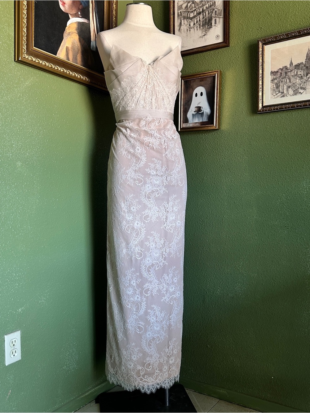 Marchesa ivory stone Lace dress